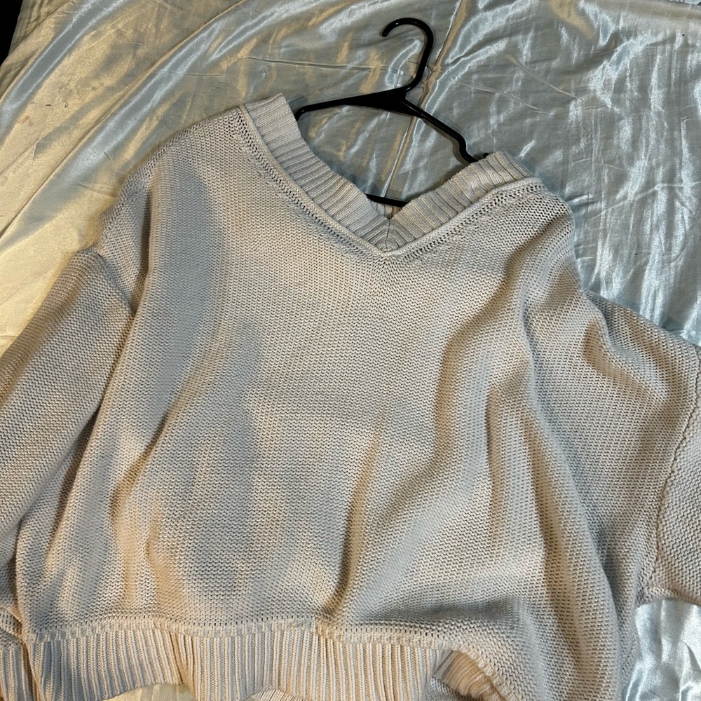 American Eagle Outfitters Soft Cream V-Neck Sweater